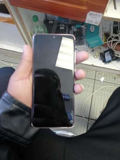 Samsung S20 Duel Sim card Pink in clour