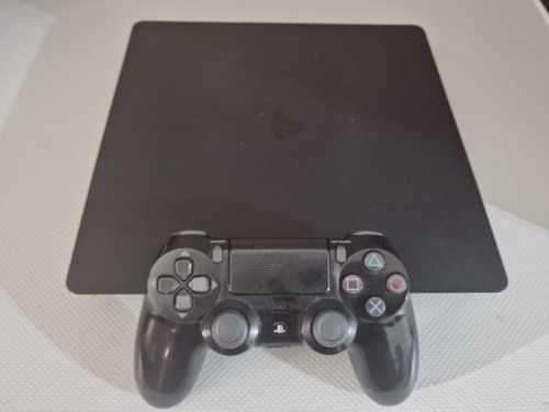 Playstation 4 Slim 1TB plus 3 Games