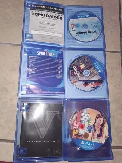 Playstation 4 Slim 1TB plus 3 Games