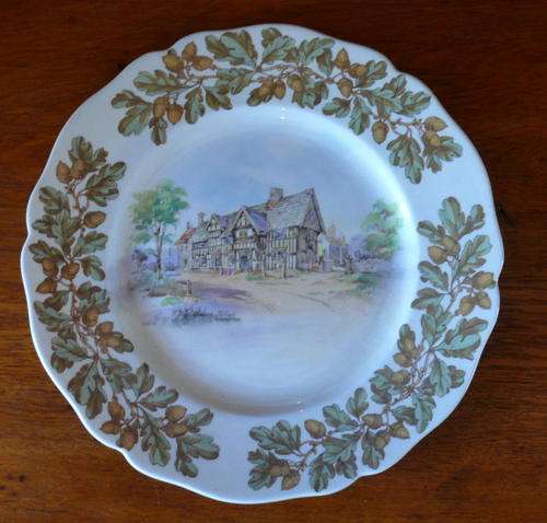 Royal Doulton "OLD ENGLISH INNS" PLATE