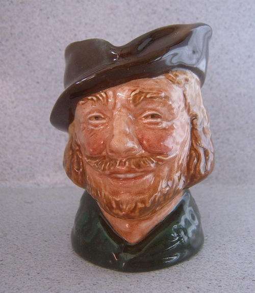 Royal Doulton "ROBIN HOOD" Toby Jug - D6234 - Excellent Condition!