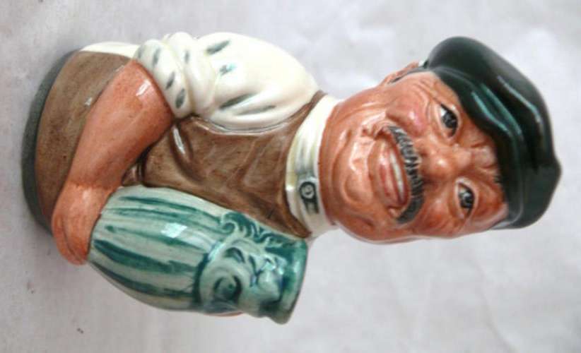 Royal Doulton Toby Jug: "ALBERT SAGGER - THE POTTER" D6745