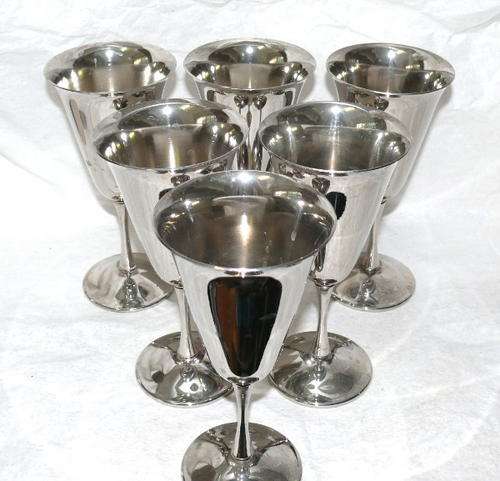 Set of 6 Beautiful Silver Plated Wine Goblets - Excellent condition and fully backstamped!