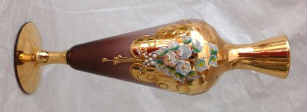 Absolutely Stunning Venezian Glass Vase - Hand painted & in Excellent Condition!