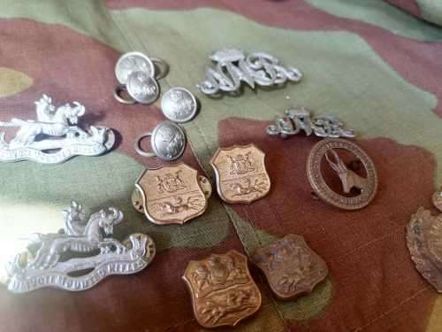 Mixed lot of badges, Some WW2