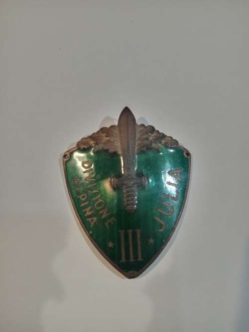 WW2 Italian 3rd Alpine Division Julia Metal Arm Badge