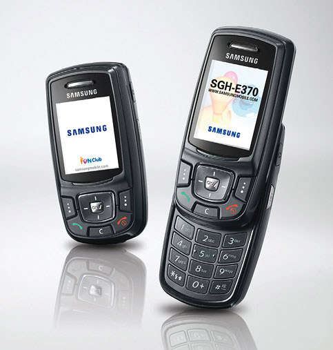 SAMSUNG E370 (LIKE NEW!!) (CRAZY R1 WEDNESDAY AUCTION!!!)