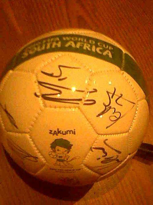 Soccerball signed by 12 players from WORLD CHAMPS, Spain!!!