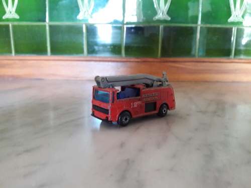 1/100 Matchbox Snorkel Fire Engine (c. 1980)