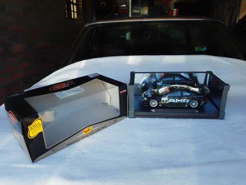 Maisto 1/18 2002 Mercedes-Benz CLK DTM Race Car