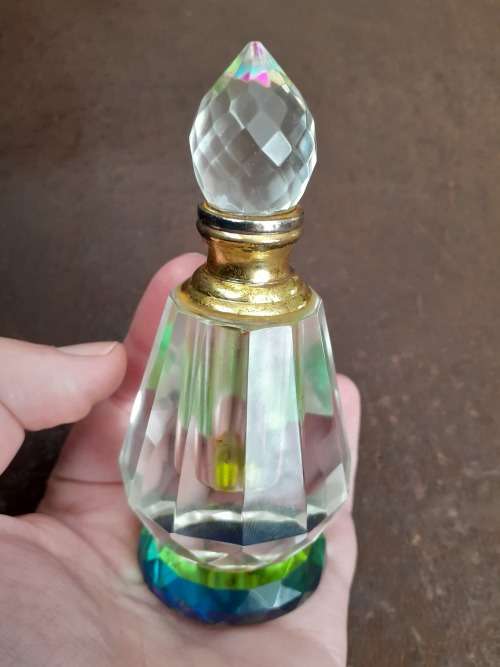 Stunning Crystal Vintage Perfume Bottle