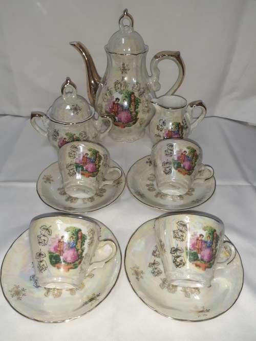 Stunning Vintage Tea set