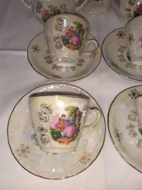 Stunning Vintage Tea set