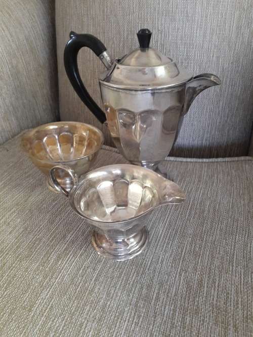 Beautiful Ristic EPNS Coffee/Tea set