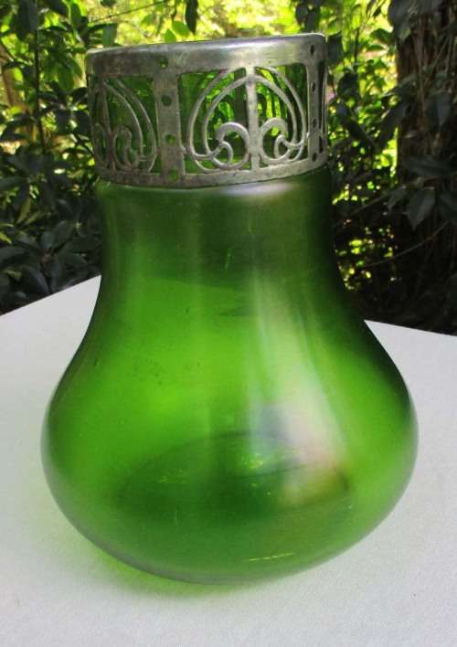 LARGE RARE ART NOUVEAU LOETZ IRRIDESCENT VASE METAL MOUNT