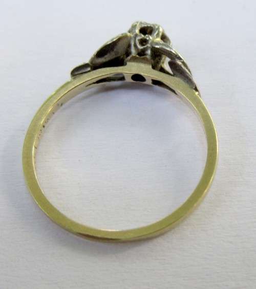 BEAUTIFUL VINTAGE 18 CARAT YELLOW & WHITE GOLD~GENUINE DIAMOND RING