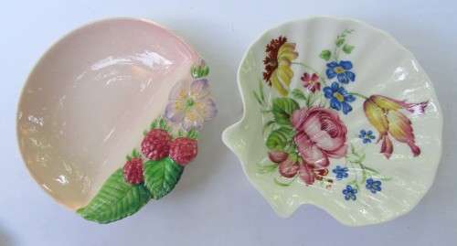 FAMOUS NAME COLLECTION CERAMIC PIN TRAYS INCLUDING VICTORIA SECRET VGC