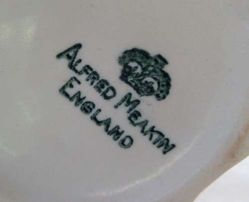 24 PIECE ALFRED MEAKIN COFFEE/TEA SET INCL 2 LARGE POTS~DAMAGE FREE WOW!!