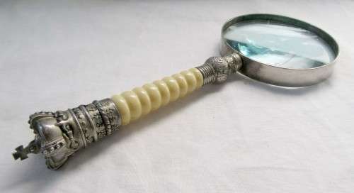 MAGNIFYING GLASS WITH CROWN FINIAL IVORINE HANDLE~STRONG MAGNIFICATION