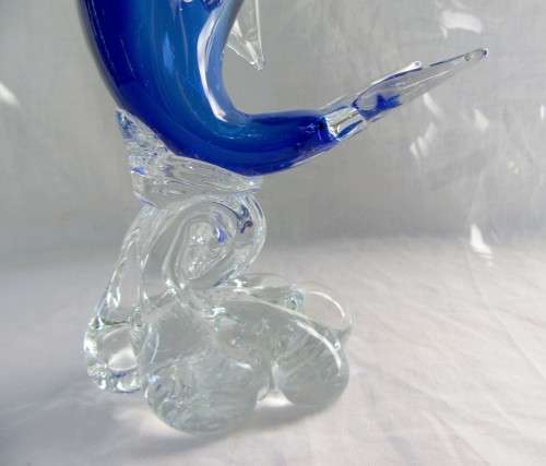 IMPRESSIVE LARGE MURANO STYLE COBALT BLUE AND CLEAR ARCHED DOLPHIN FIGURE VGC