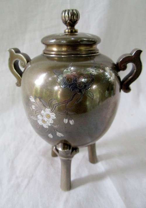 MAGNIFICENT GENUINE ANTIQUE JAPANESE MEIJII PERIOD BRONZE CENSER INSENSE GOLD & SILVER INLAY~SIGNED