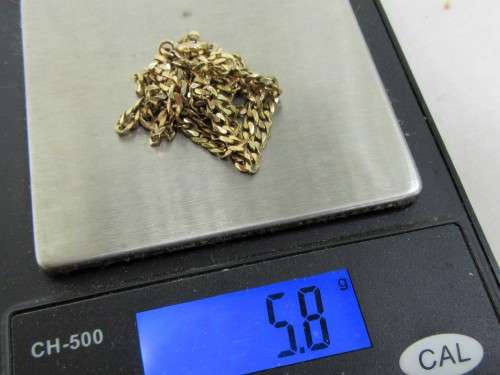 STUNNING SOLID 9 CARAT GOLD 48 CM LONG NECK CHAIN WITH SOLID 18 CT GOLD CROSS HEAVY VALUE R6500