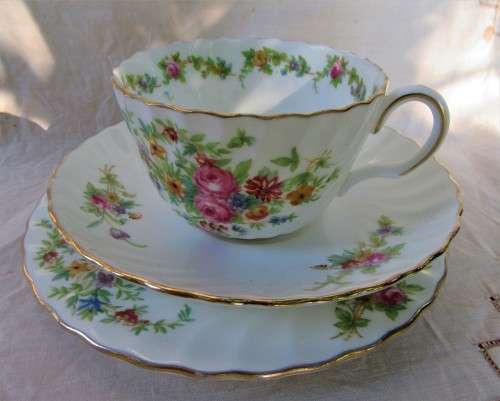 1948 FLORAL VINTAGE TRIO # 3 BY MINTON CHINA ENGLAND NO DAMAGES VGC