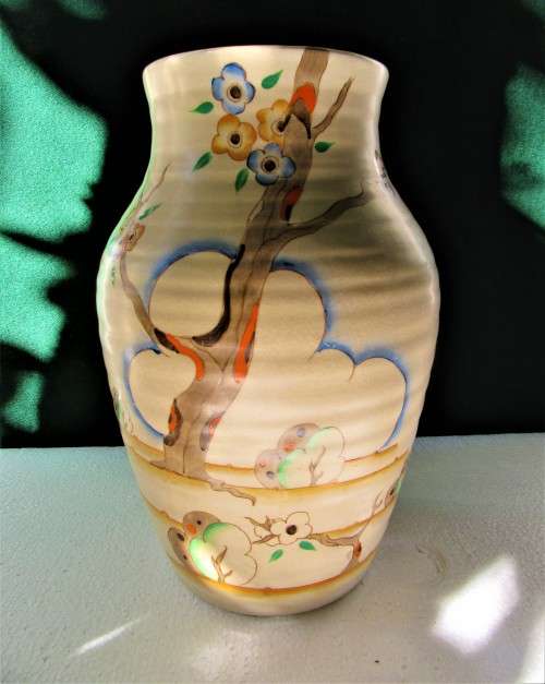 ULTRA RARE LARGE CLARICE CLIFF ISIS VASE IN TIGER TREE HAND PAINTED NO DAMAGES