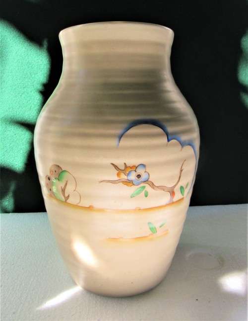 ULTRA RARE LARGE CLARICE CLIFF ISIS VASE IN TIGER TREE HAND PAINTED NO DAMAGES