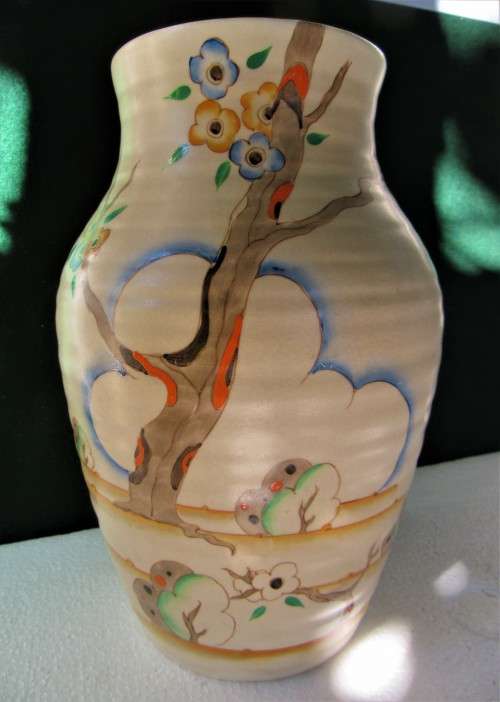 ULTRA RARE LARGE CLARICE CLIFF ISIS VASE IN TIGER TREE HAND PAINTED NO DAMAGES