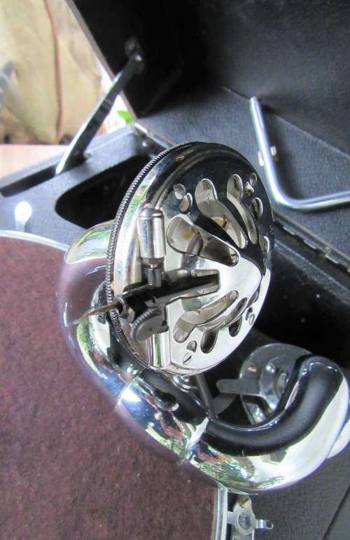 VINTAGE COLUMBIA BOX GRAMAPHONE SUPERB CONDITION~WORKS 100%