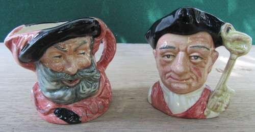 one bid COLLECTIBLE ROYAL DOULTON SMALL CHARACTER JUGS~FALSTAFF & JAOLER WILLIAMSBURG LOT NO DAMAGES