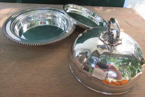 INCREDIBLE ANTIQUE SP MUFFIN DISH WITH TRAY & COVER BY ELKINGTON & CO