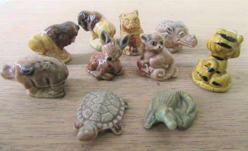 COLLECTION OF 10 WADE WHIMSY TYPE FIGURES, ALL MARKED WADE, ALL VGC