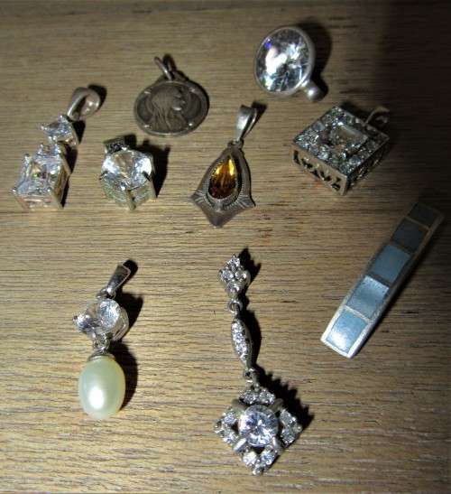 VINTAGE MARBLE COVERED BOX GILT OR BRASS LION PAW FEET GILT BRASS TRIM FULL OF TREASURE WOW!!!