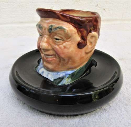RARE ROYAL DOULTON CHARACTER MATCH HOLDER ON ROUND BASE NO DAMAGES