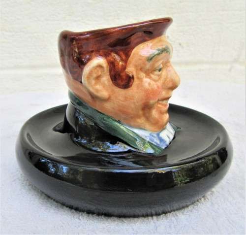 RARE ROYAL DOULTON CHARACTER MATCH HOLDER ON ROUND BASE NO DAMAGES