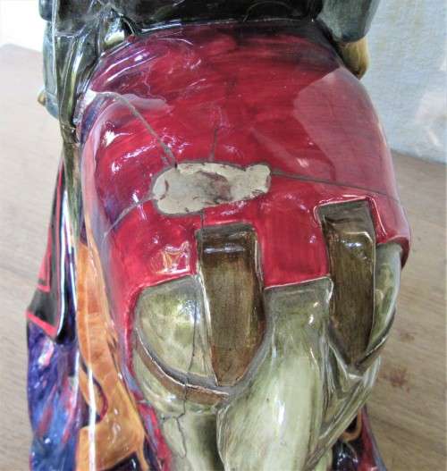 FREE COURIER DELIVERY~HUGE RARE ROYAL DOULTON FIGURINE OF ST GEORGE ON HORSE BACK HN 2067~READ