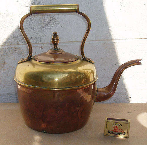 NICE ANTIQUE COPPER & BRASS KETTLE~DESIRABLE AGED PATINA
