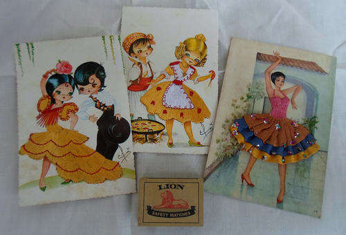 VERY COLLECTABLE RETRO ERA 1970'S~EMBROIDED SPANISH POST CARDS