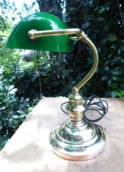AUTHENTIC SOLID BRASS GREEN SHADE BANKERS DESK LAMP~WORKING 100%