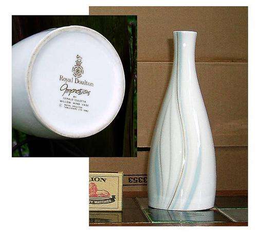 ELEGANT ROYAL DOULTON VASE~RELIEF PATTERN~IMPRESSION SERIES