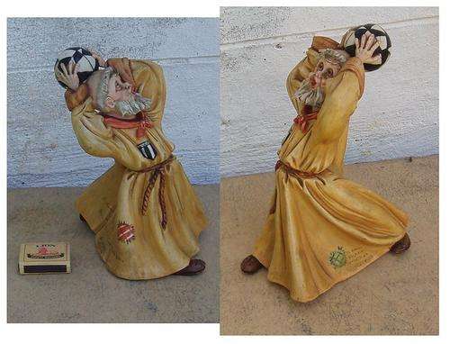 UNUSUAL~AMAZING~PORCELAIN CAPODIMONTE FIGURE~SIGNED~FOOTBALL CLUB?