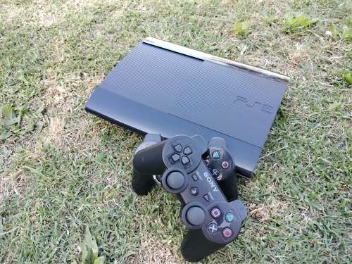 500GB Sony Super Slim Playstation 3