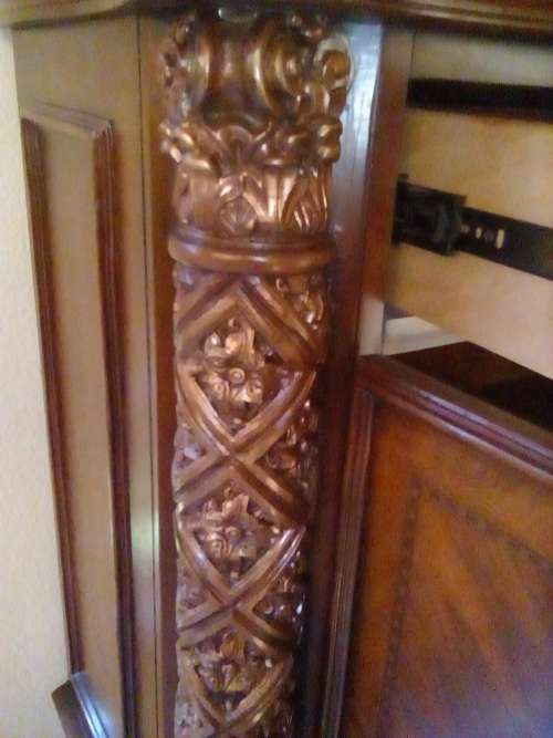 Crazy 0.00 start!All must GO! INDIAN HAND CARVED CABINET MANGO WOOD ANTIQUE VINTAGE ALMOST BRAND NE