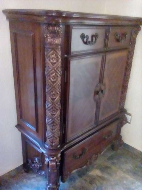 Crazy 0.00 start!All must GO! INDIAN HAND CARVED CABINET MANGO WOOD ANTIQUE VINTAGE ALMOST BRAND NE