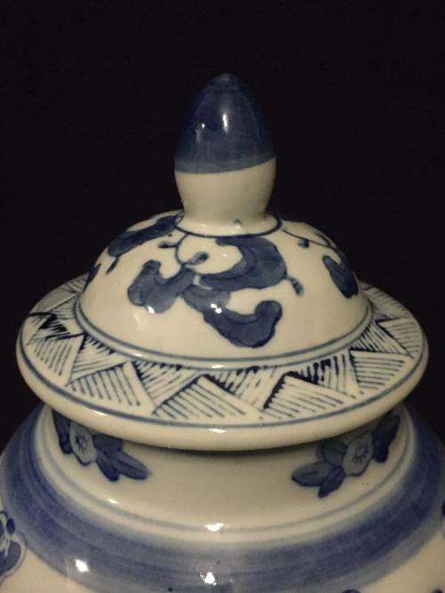 CHINESE BLUE and WHITE GINGER JAR WITH LID