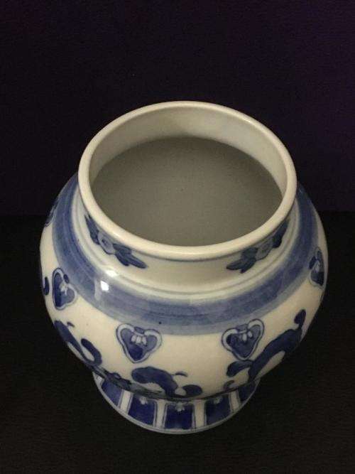 CHINESE BLUE and WHITE GINGER JAR WITH LID