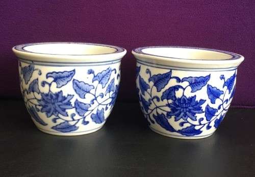 BEAUTIFUL TWO CHINESE BLUE and WHITE CONTAINERS MADE IN CHINA