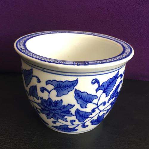 BEAUTIFUL TWO CHINESE BLUE and WHITE CONTAINERS MADE IN CHINA